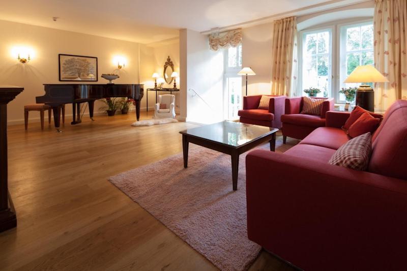 Schlosshotel Muenchhausen Aerzen Ngoại thất bức ảnh