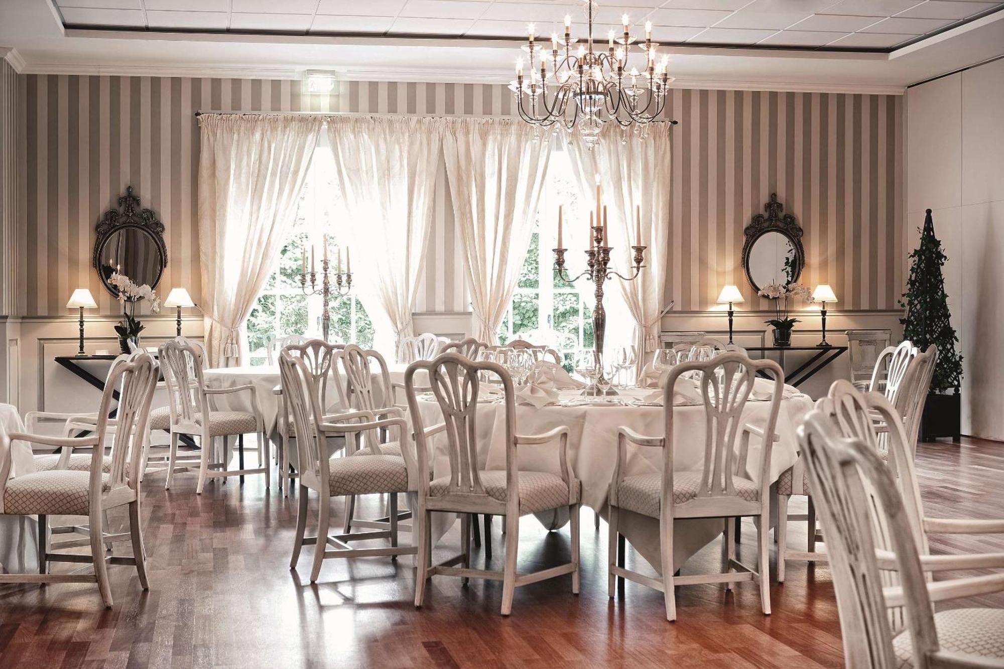 Schlosshotel Muenchhausen Aerzen Ngoại thất bức ảnh