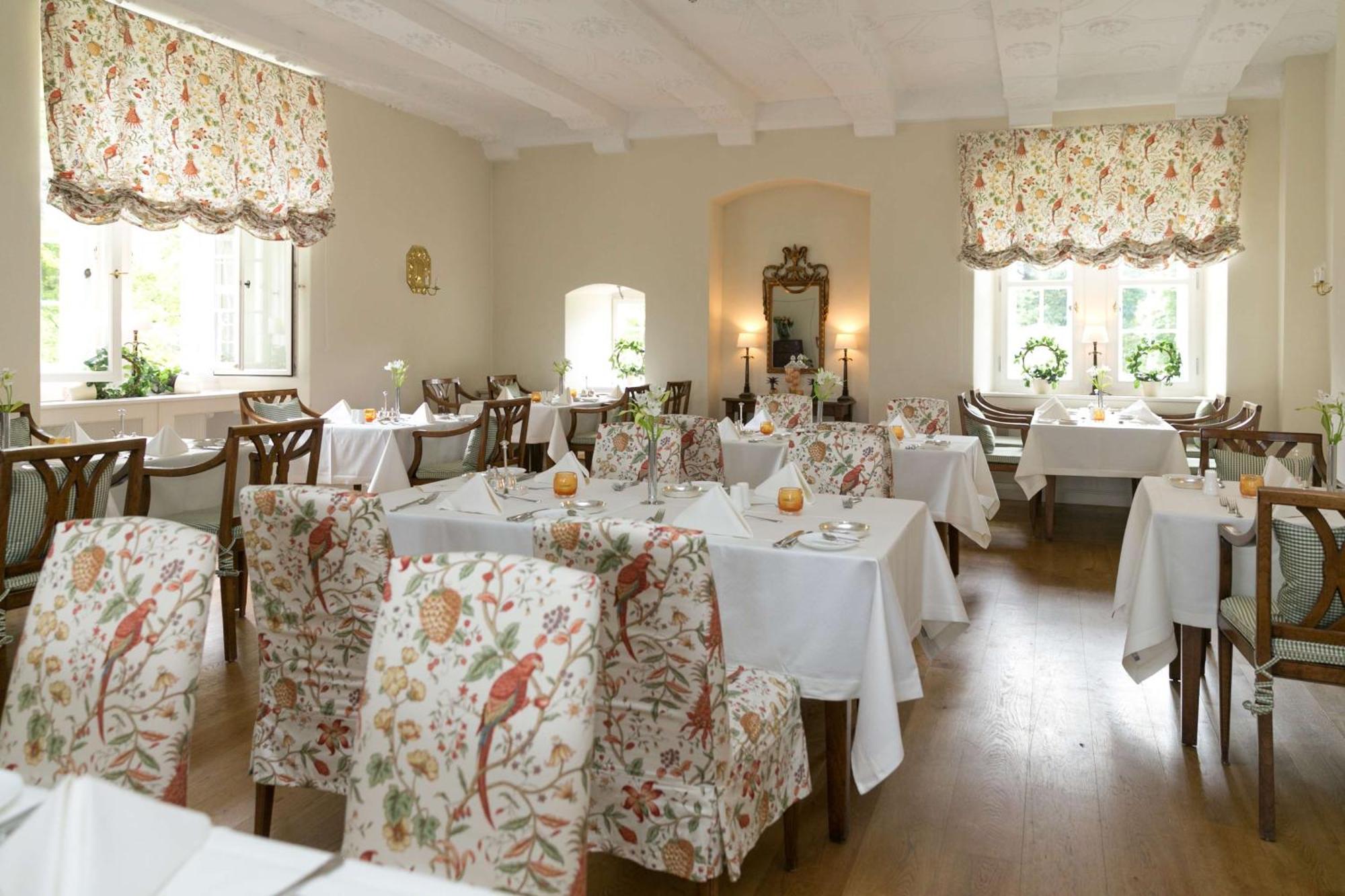 Schlosshotel Muenchhausen Aerzen Ngoại thất bức ảnh