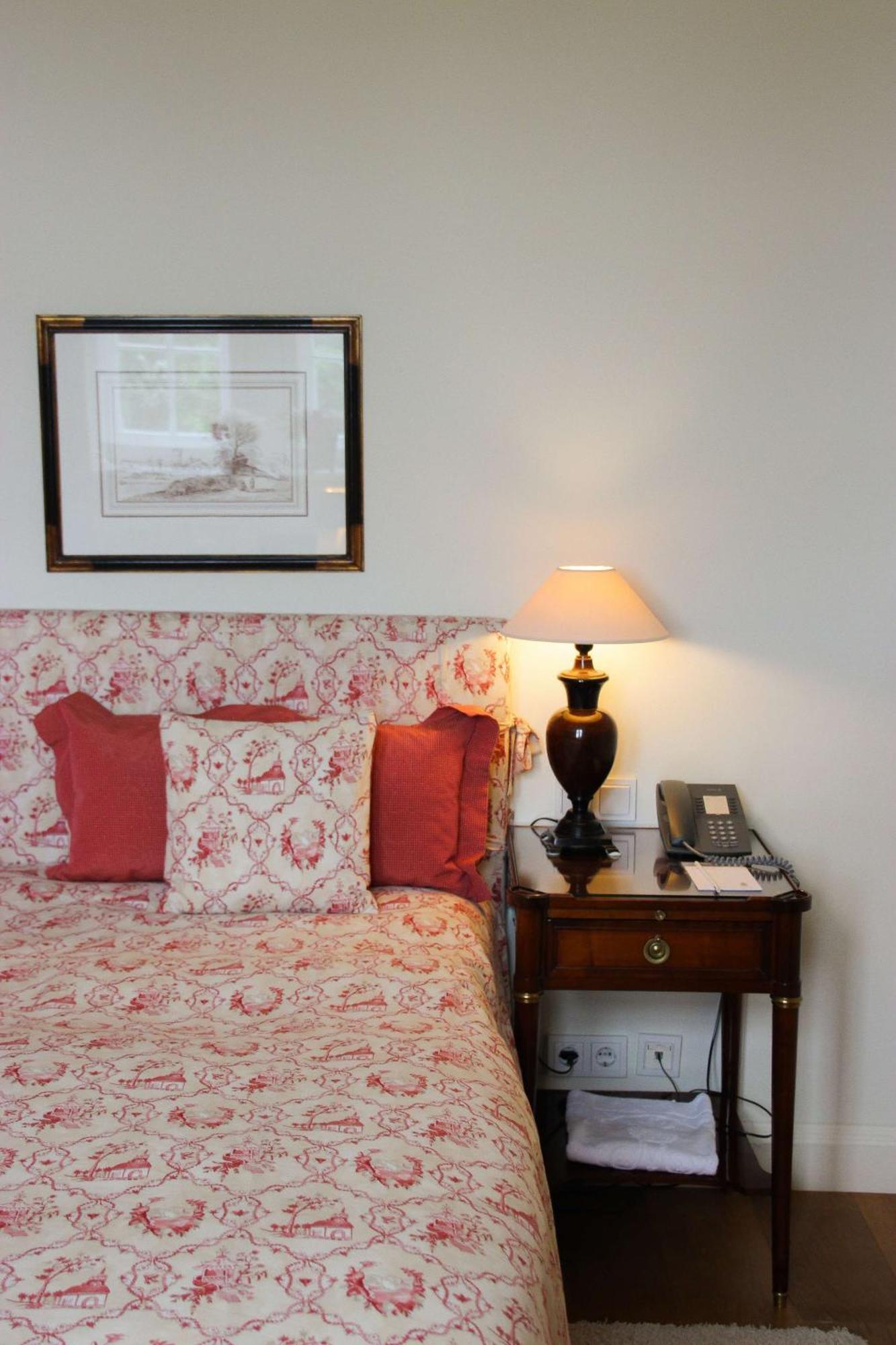 Schlosshotel Muenchhausen Aerzen Ngoại thất bức ảnh
