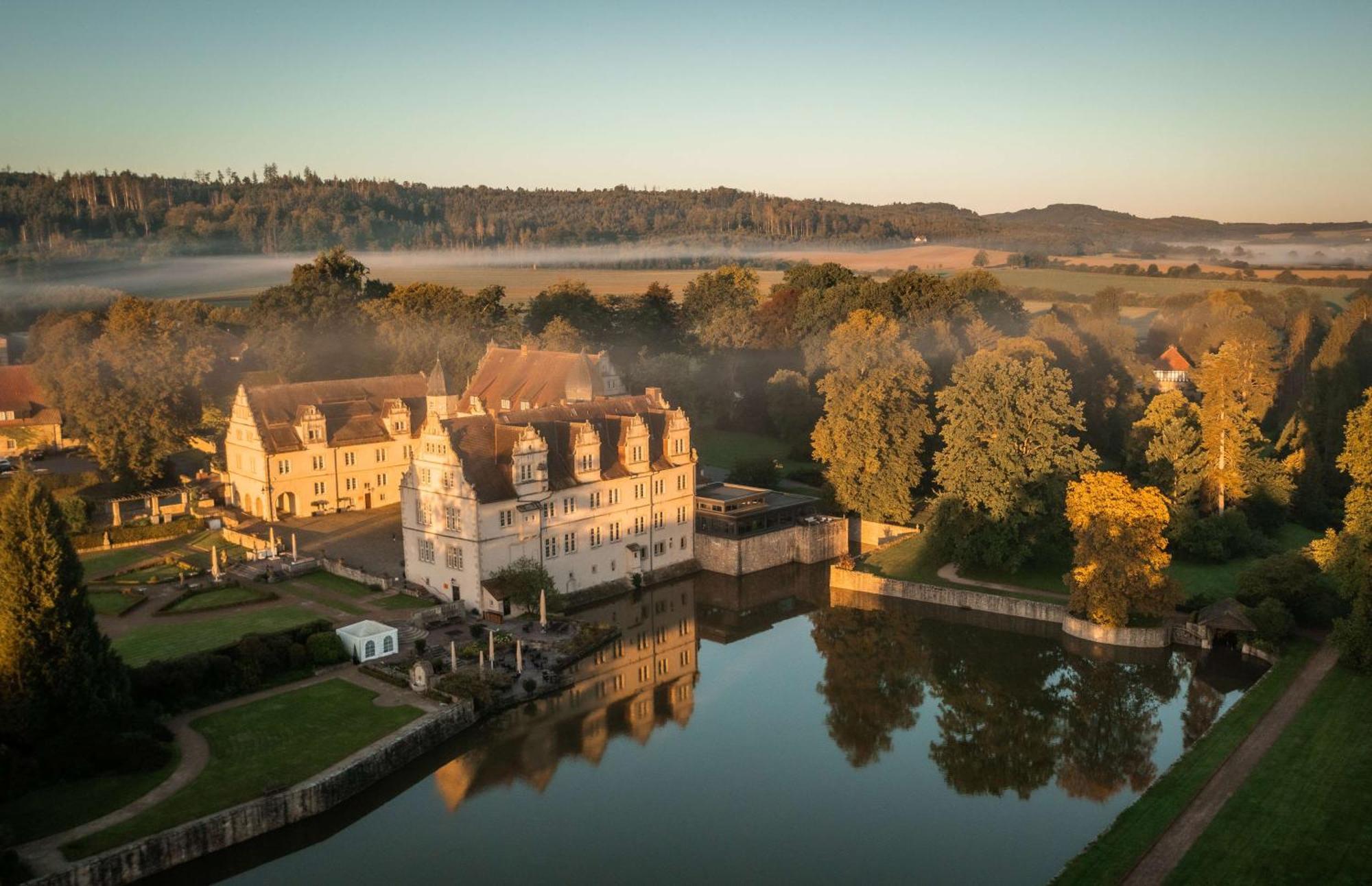 Schlosshotel Muenchhausen Aerzen Ngoại thất bức ảnh